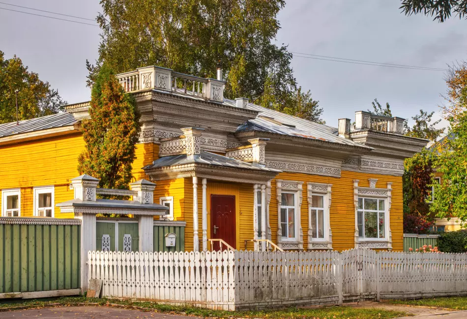 Край, где резной палисад: Вологда, Тотьма, Ферапонтово, Кириллов
